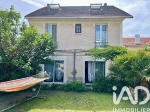 Maison à Croissy-sur-Seine (78290)