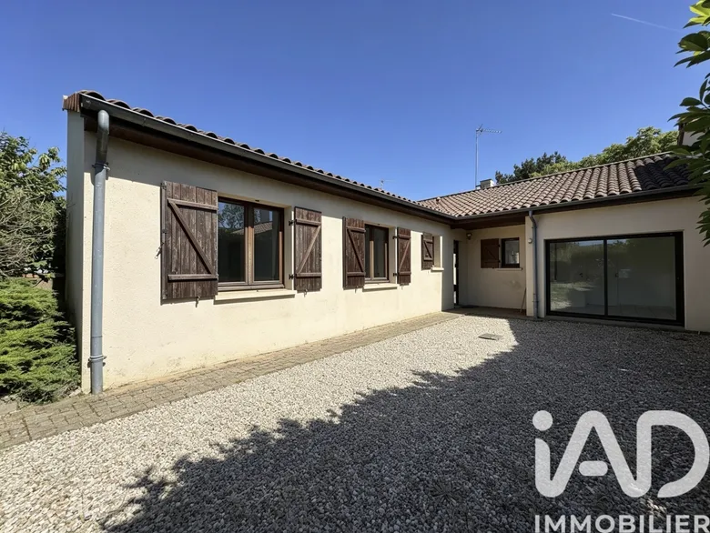 Maison 5 pièces 105 m² · à Buxerolles · 105 m² · 208 000 €