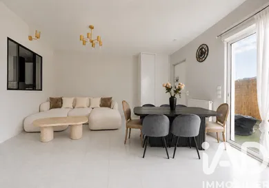 Duplex in Mérignac (33700)