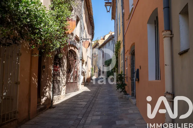 Maison 3 pièces 82 m² · à Grimaud · 81,6 m² · 495 000 €