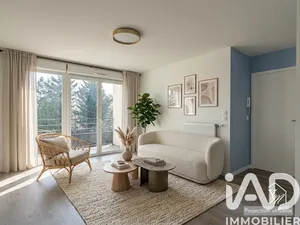 Apartment in Noisy-le-Grand (93160)