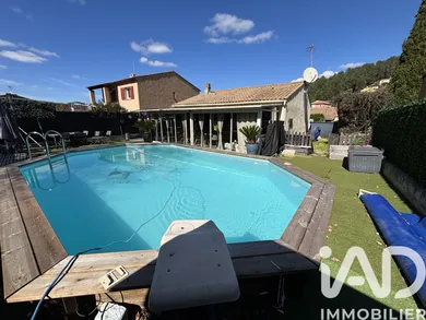 Maison à Le Val (83143)