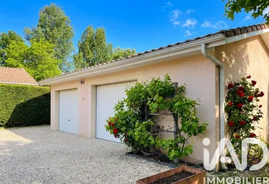 House in Saint-Selve (33650)