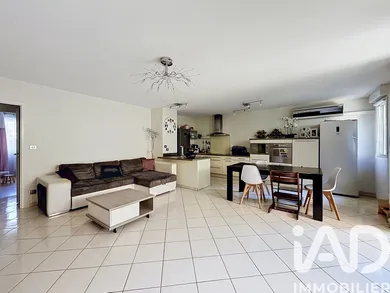 Apartment in Échirolles (38130)
