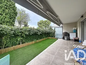 Apartment in Cannes (06150)