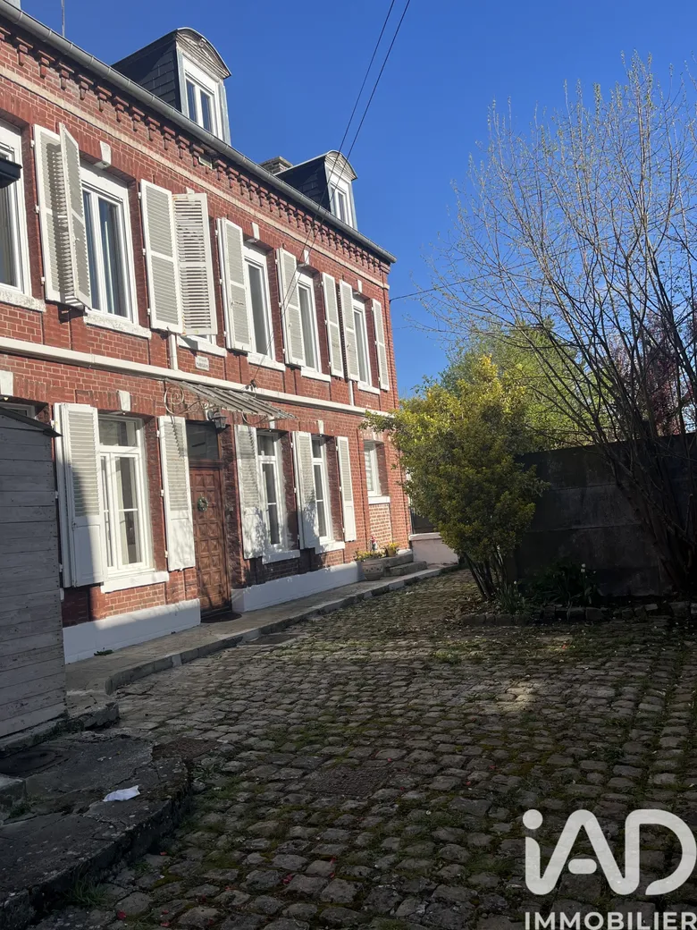 Maison 5 pièces 127 m² · à La Fère · 127 m² · 163 000 €