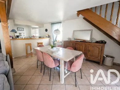Longere in Saint-Ay (45130)