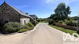 Longere in Le Cloître-Pleyben (29190)