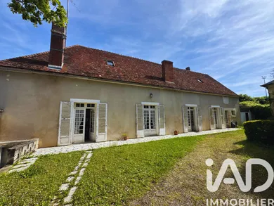 Maison à Entrains-sur-Nohain (58410)