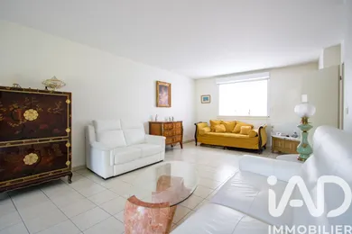 House in Bois-d'Arcy (78390)