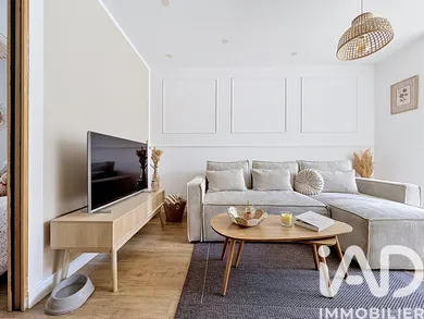 Apartment in Saint-Vrain (91770)