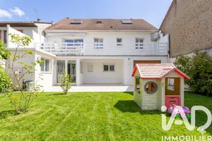 Maison traditionnelle à Montgeron (91230)