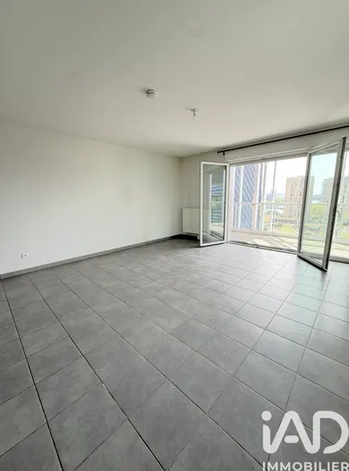 Apartment in Nantes (44000)