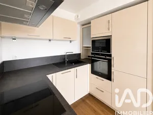 Apartment in Colombes (92700)
