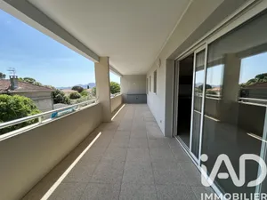 Apartment in Oraison (04700)