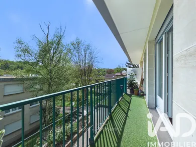 Apartment in Marly-le-Roi (78160)
