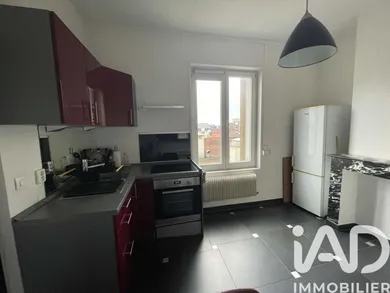 Duplex in Tourcoing (59200)