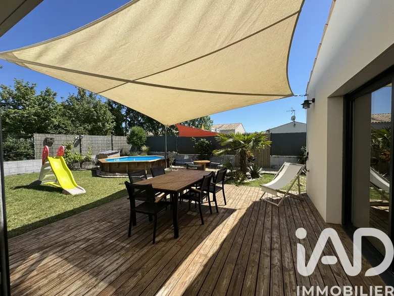 Maison 5 pièces 112 m² · à Saint-Ouen-d'Aunis · 111,5 m² · 380 000 €