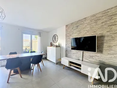 Appartement à Champs-sur-Marne (77420)
