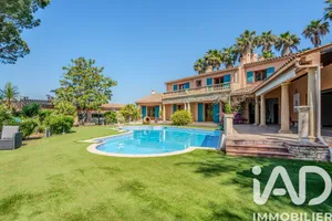 Mas in Puget-sur-Argens (83480)