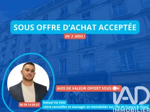 Apartment in Paris (75018)