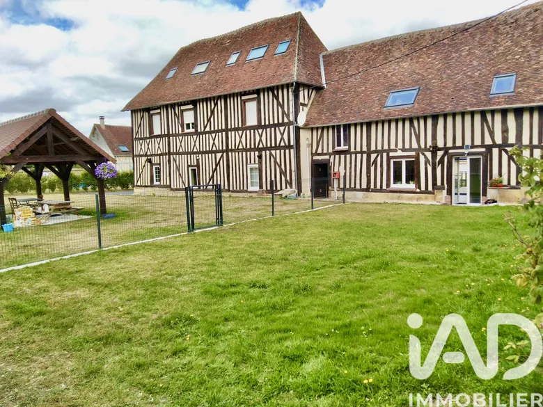 Immeuble 3 pièces 283 m² · à Bourth · 283 m² · 376 000 €