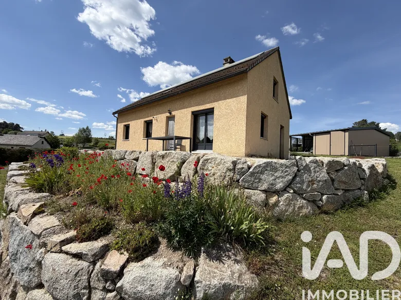 Maison 7 pièces 144 m² · à Les Bessons · 144 m² · 295 000 €