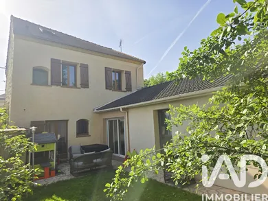 House in Hardricourt (78250)