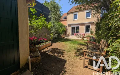 House in La Ville-du-Bois (91620)