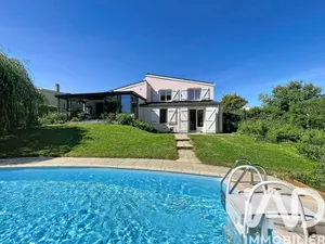 Traditional house in Brignais (69530)