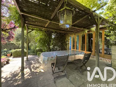 Maison de campagne à Saint-Cyr-des-Gâts (85410)