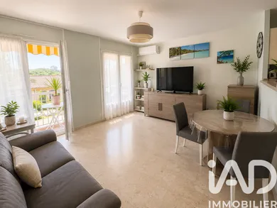 Apartment in Toulon (83200)