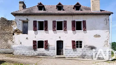 Maison de campagne à Aubertin (64290)
