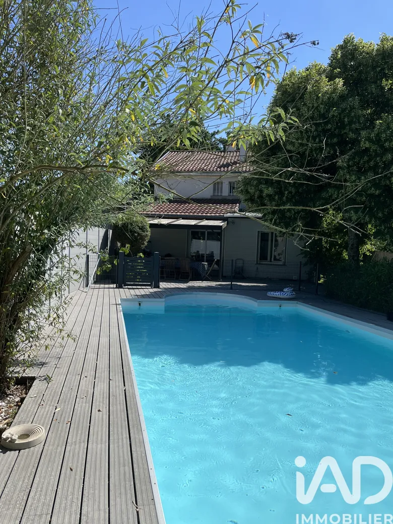 Maison 6 pièces 170 m² · à Nantes · 170 m² · 499 000 €