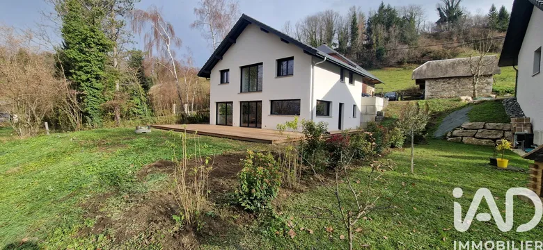 Maison 4 pièces 139 m² · à Saint-Offenge · 139 m² · 730 000 €