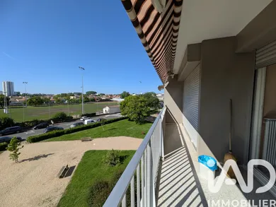 Apartment in Le Bouscat (33110)