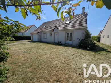 Maison à LORRIS (45260)