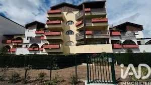 Apartment in Dax (40100)