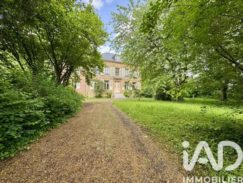 Maison 11 pièces 351 m² · à Savigny-sur-Aisne · 350,7 m² · 460 000 €