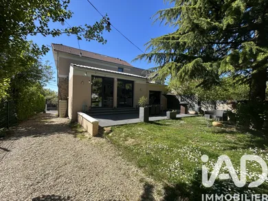 House in Sucy-en-Brie (94370)