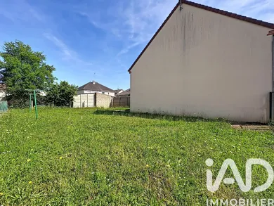 Duplex in Bonnard (89400)