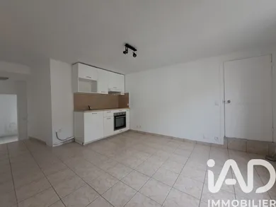 Apartment in Étampes (91150)