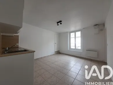 Apartment in Étampes (91150)