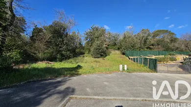 Terrain à bâtir à Sabran (30200)
