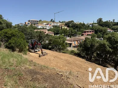 Building plot in Carqueiranne (83320)