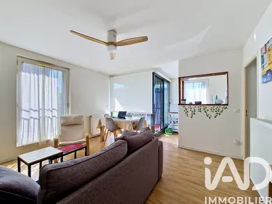 Apartment in Chevilly-Larue (94550)