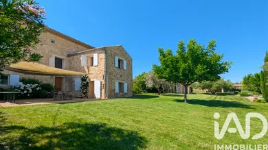 Mas in Saint-Michel-d'Euzet (30200)