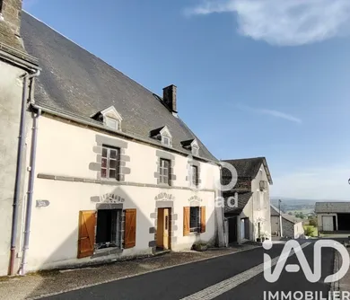 Maison de village à Herment (63470)