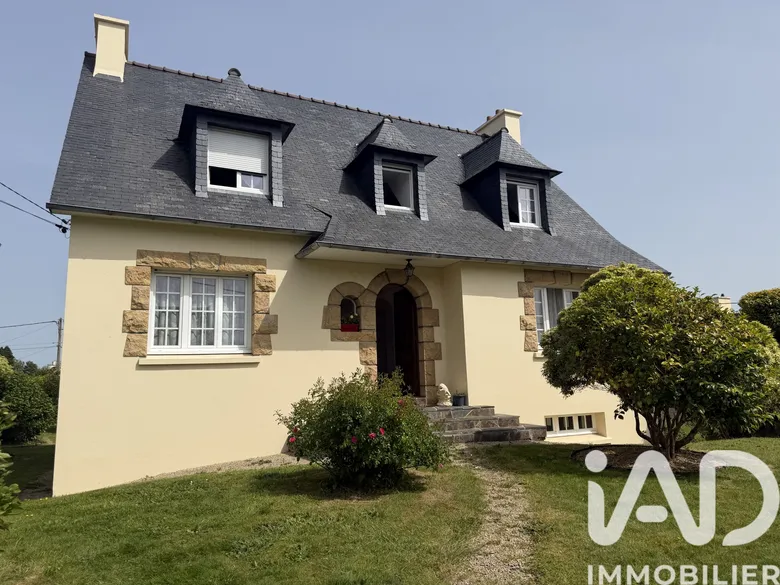 Maison 7 pièces 133 m² · à Landivisiau · 133 m² · 239 900 €