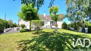 House in Champs-sur-Marne (77420)